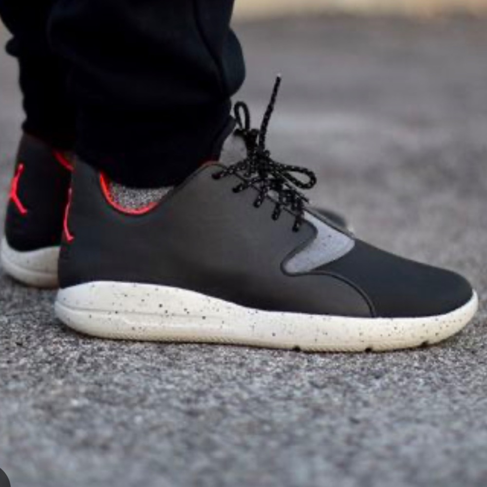 Nike Jordan Eclipse Sneakers Holiday 2015 Black/Dark Grey-Light Bone-Infrared